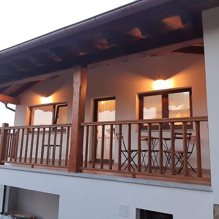 Tiu Enrique 3 Daire Onís Dış mekan fotoğraf